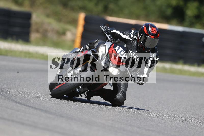 /Archiv-2025/48 25.08.2025 Cornu Master School ADR/rot-rouge/103